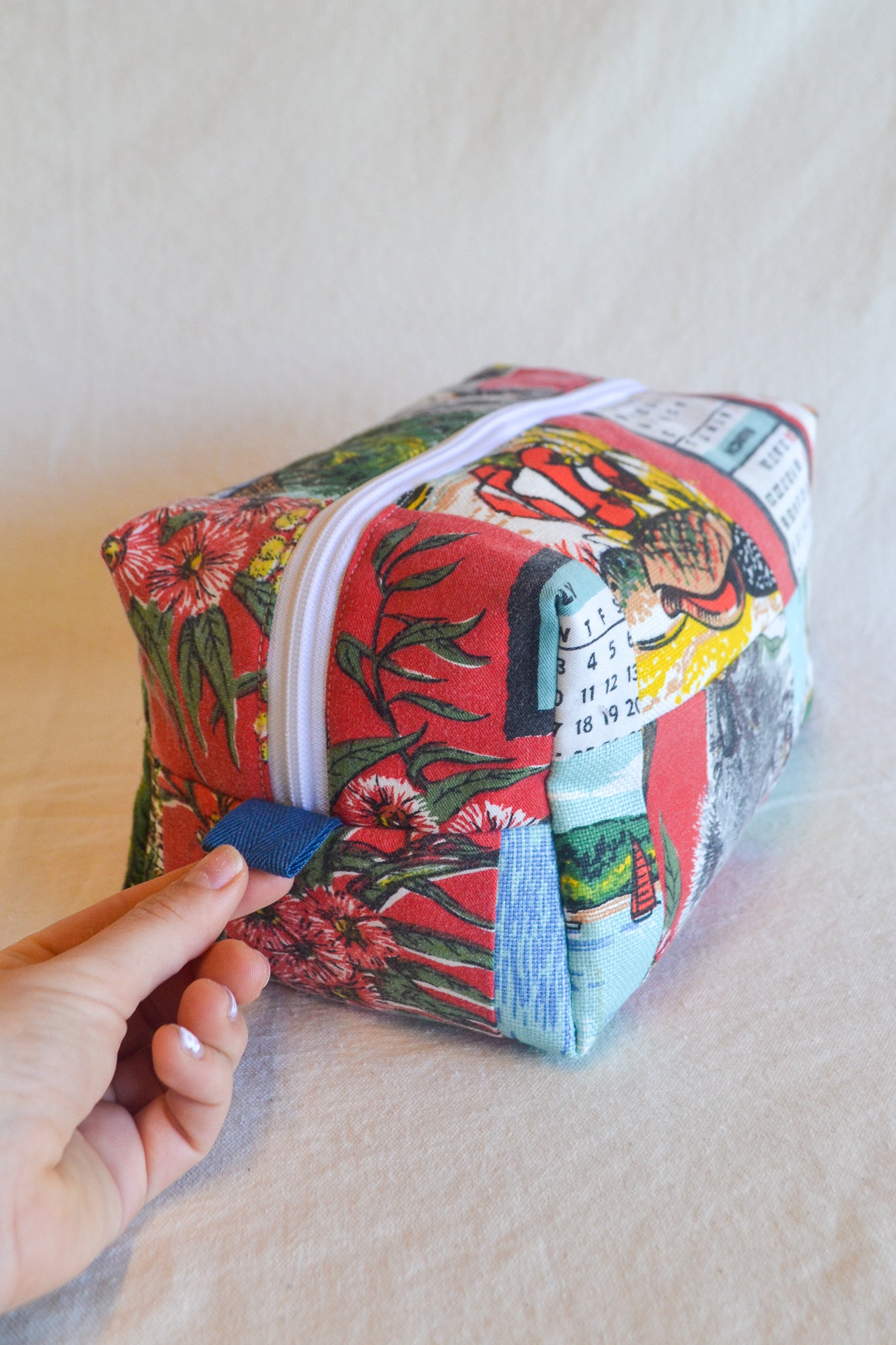 Travel Pouch | Large | 1985