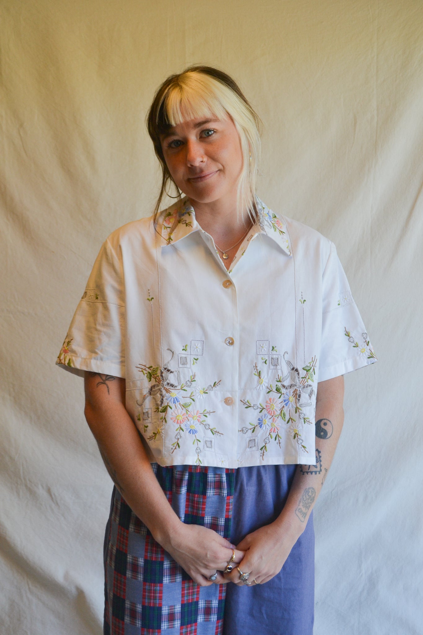 Button Up Shirt | Annie | Large