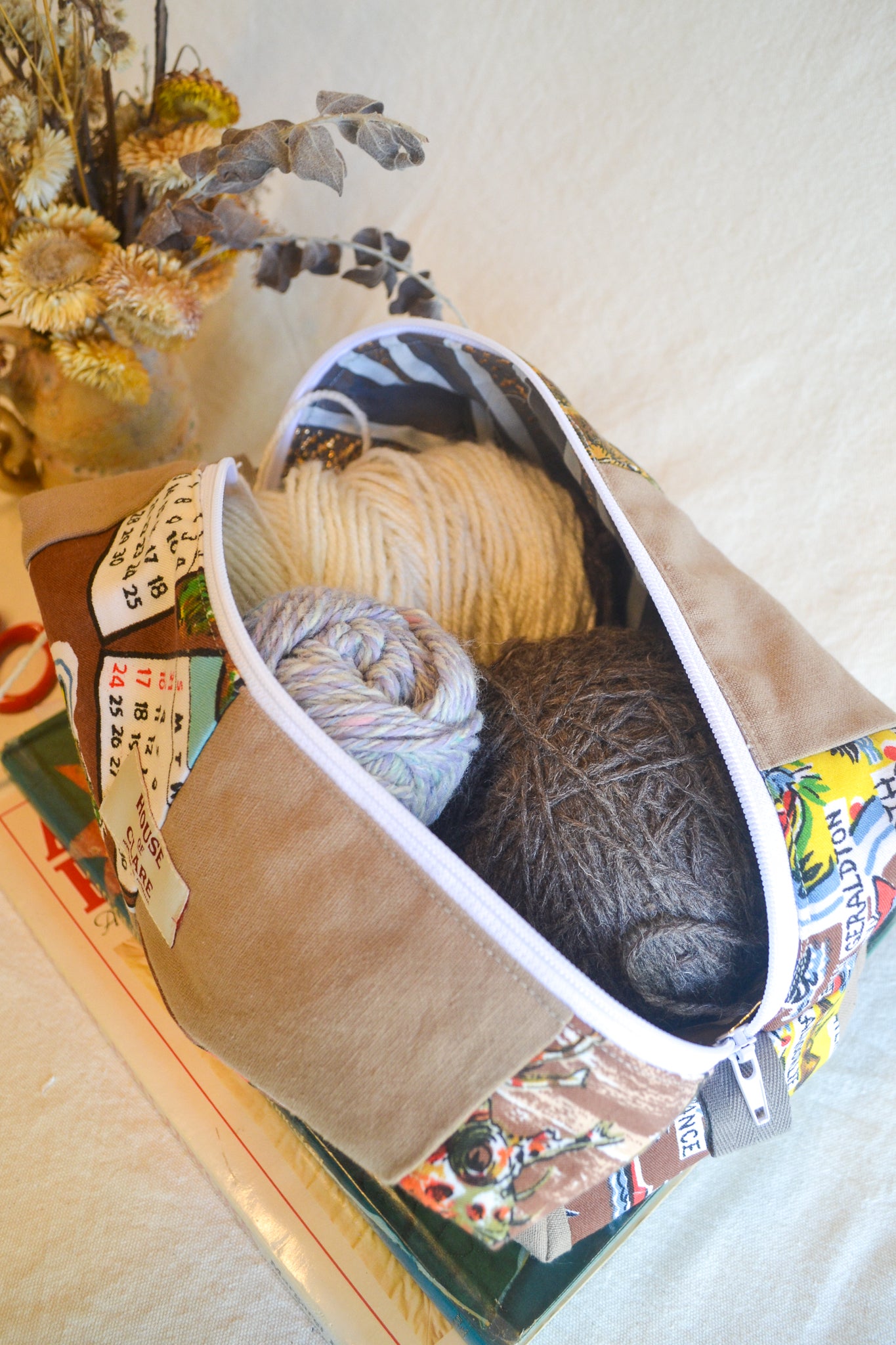 Travel Pouch | Large | Brown 1981
