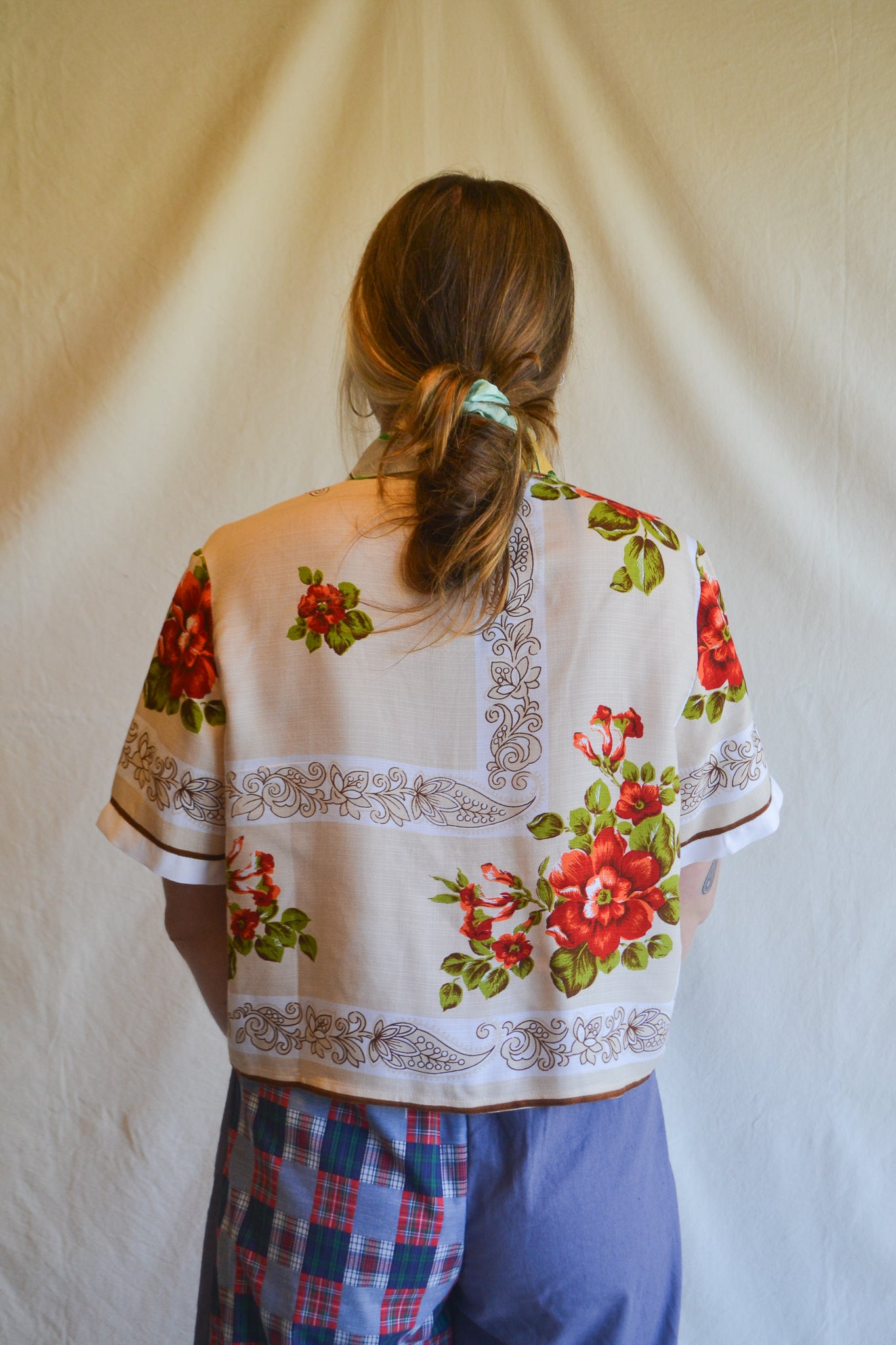 Button Up Shirt | Cheery | Medium