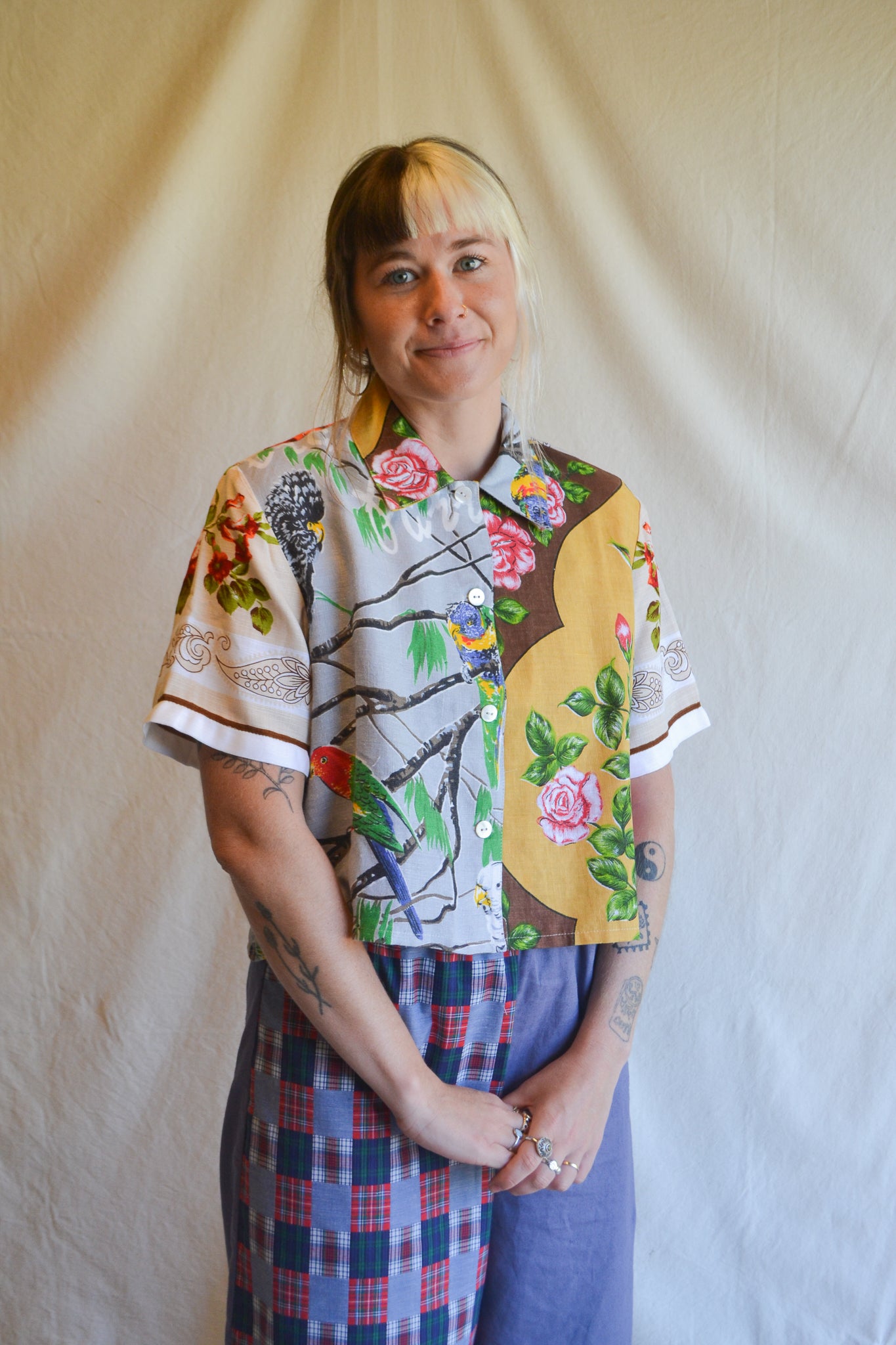 Button Up Shirt | Cheery | Medium