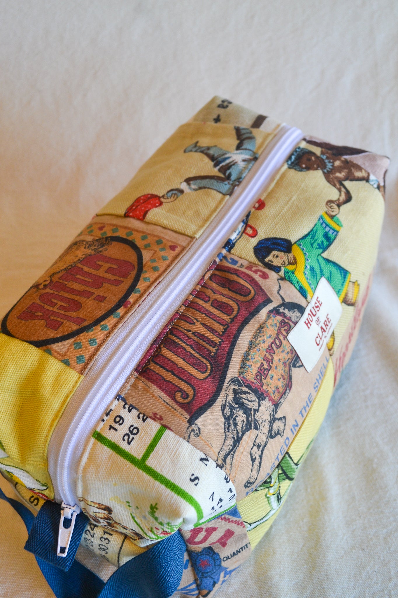 Travel Pouch | Large | Heartland
