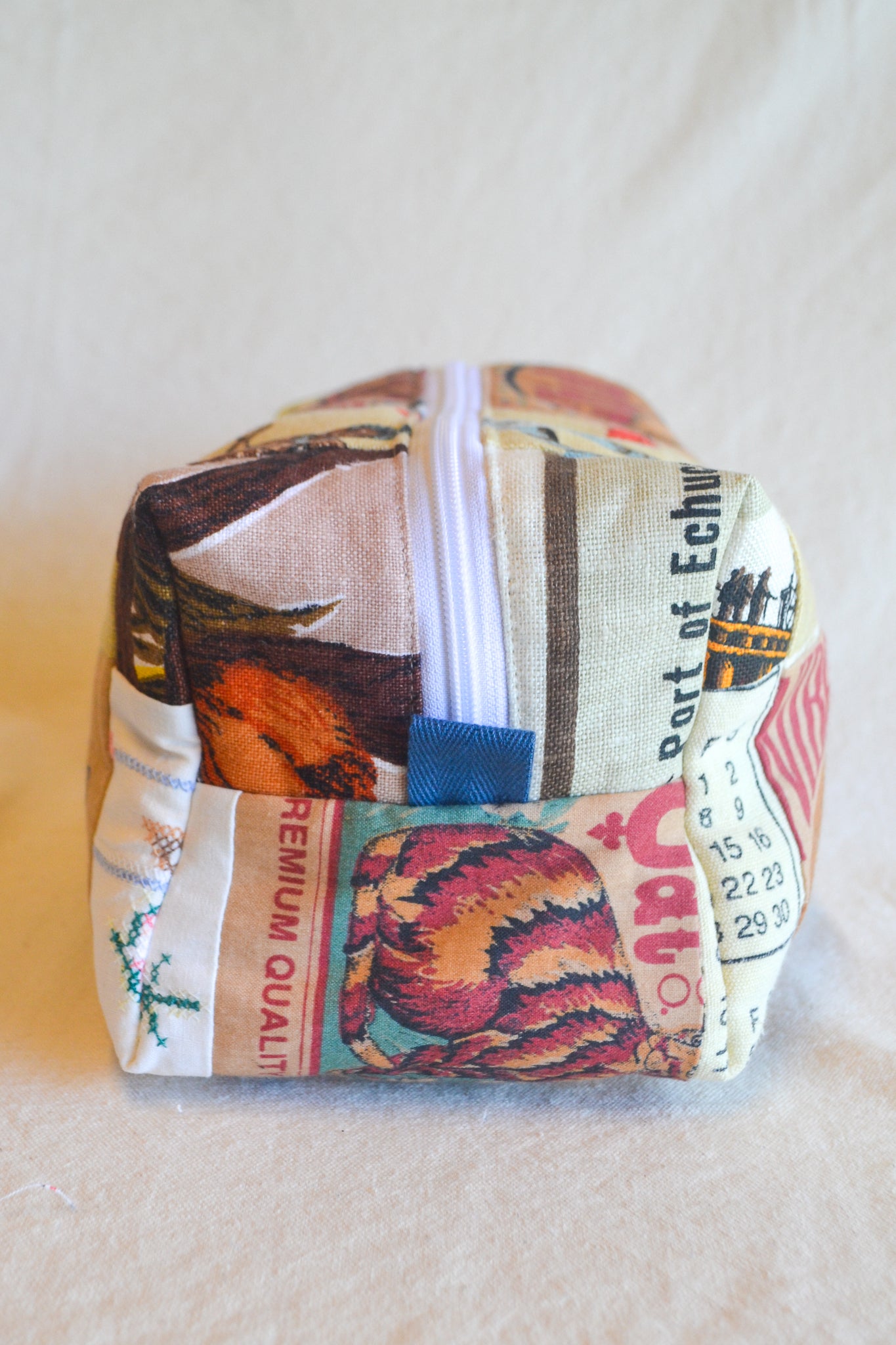 Travel Pouch | Large | Heartland