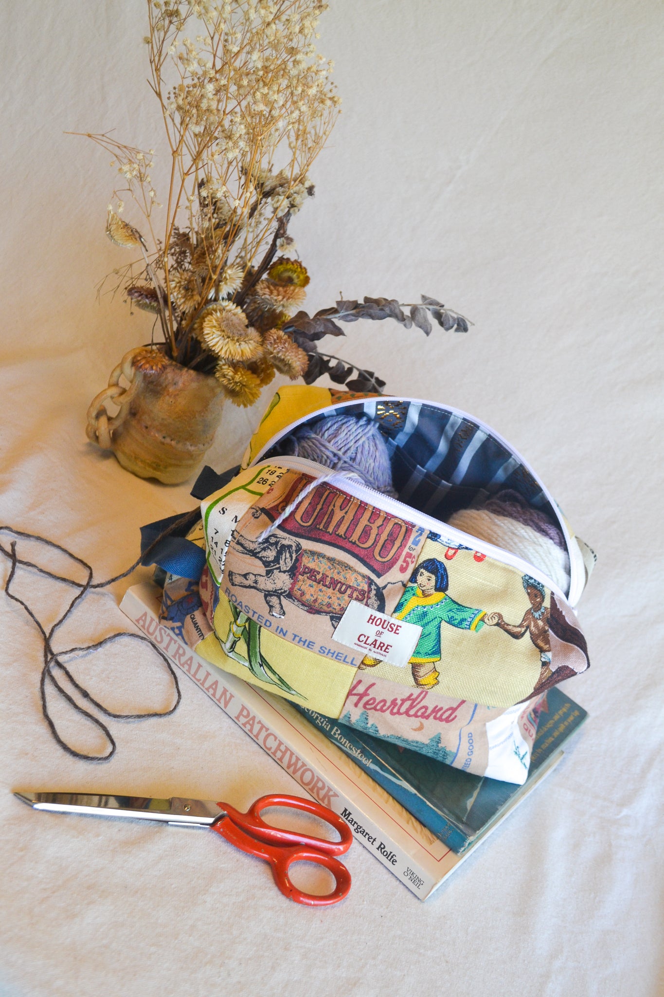 Travel Pouch | Large | Heartland