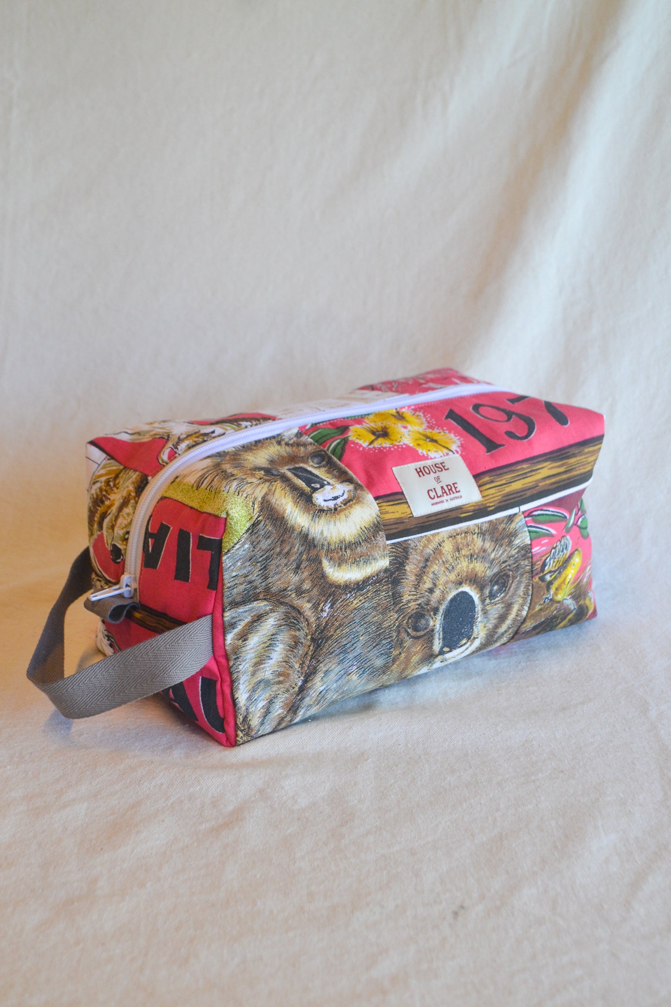 Travel Pouch | Large | Koala
