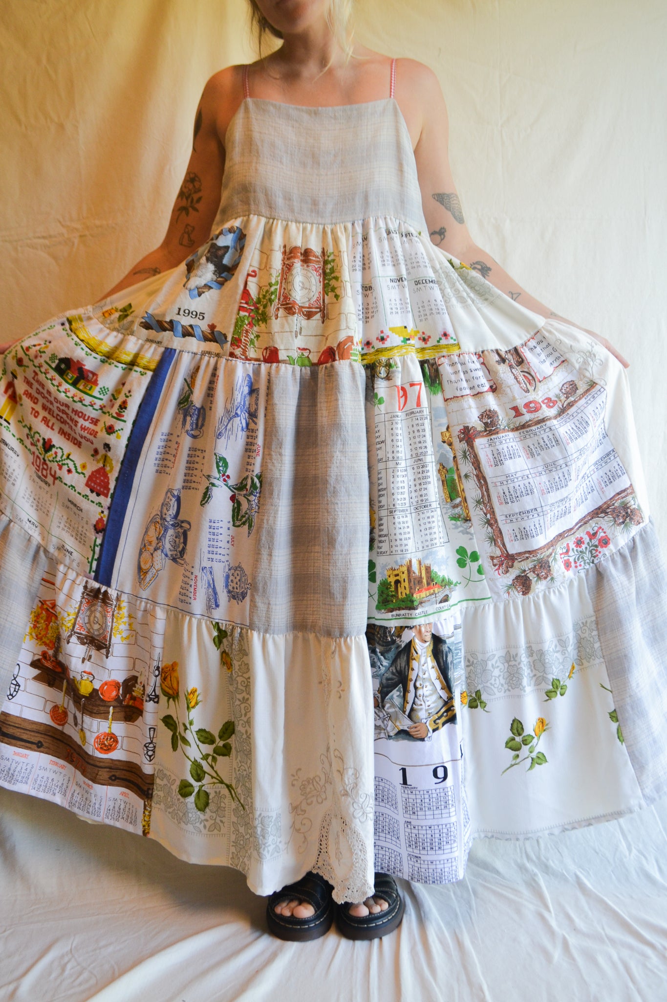 Dress Patchwork | Calendar | Medium