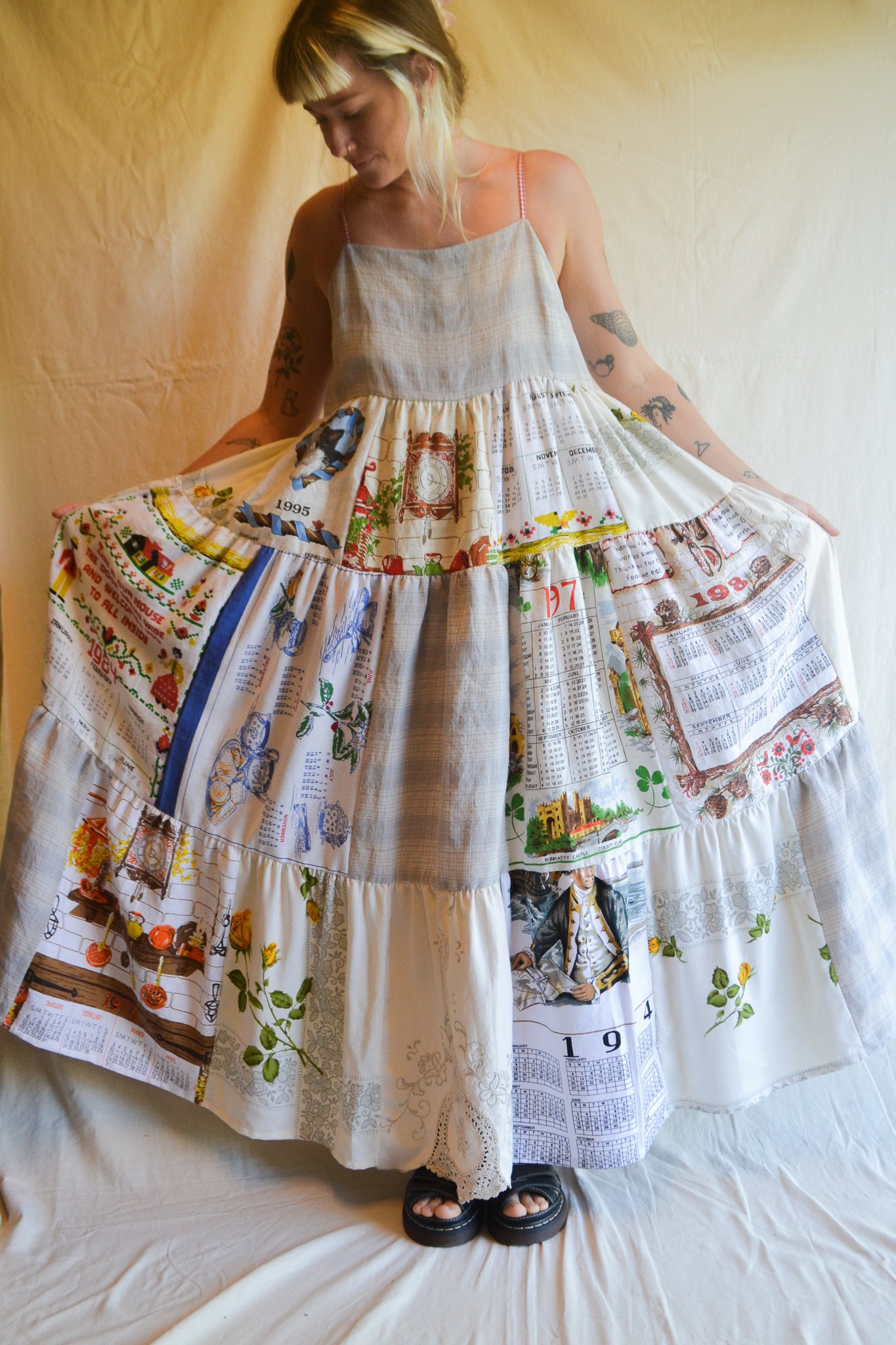 Dress Patchwork | Calendar | Medium
