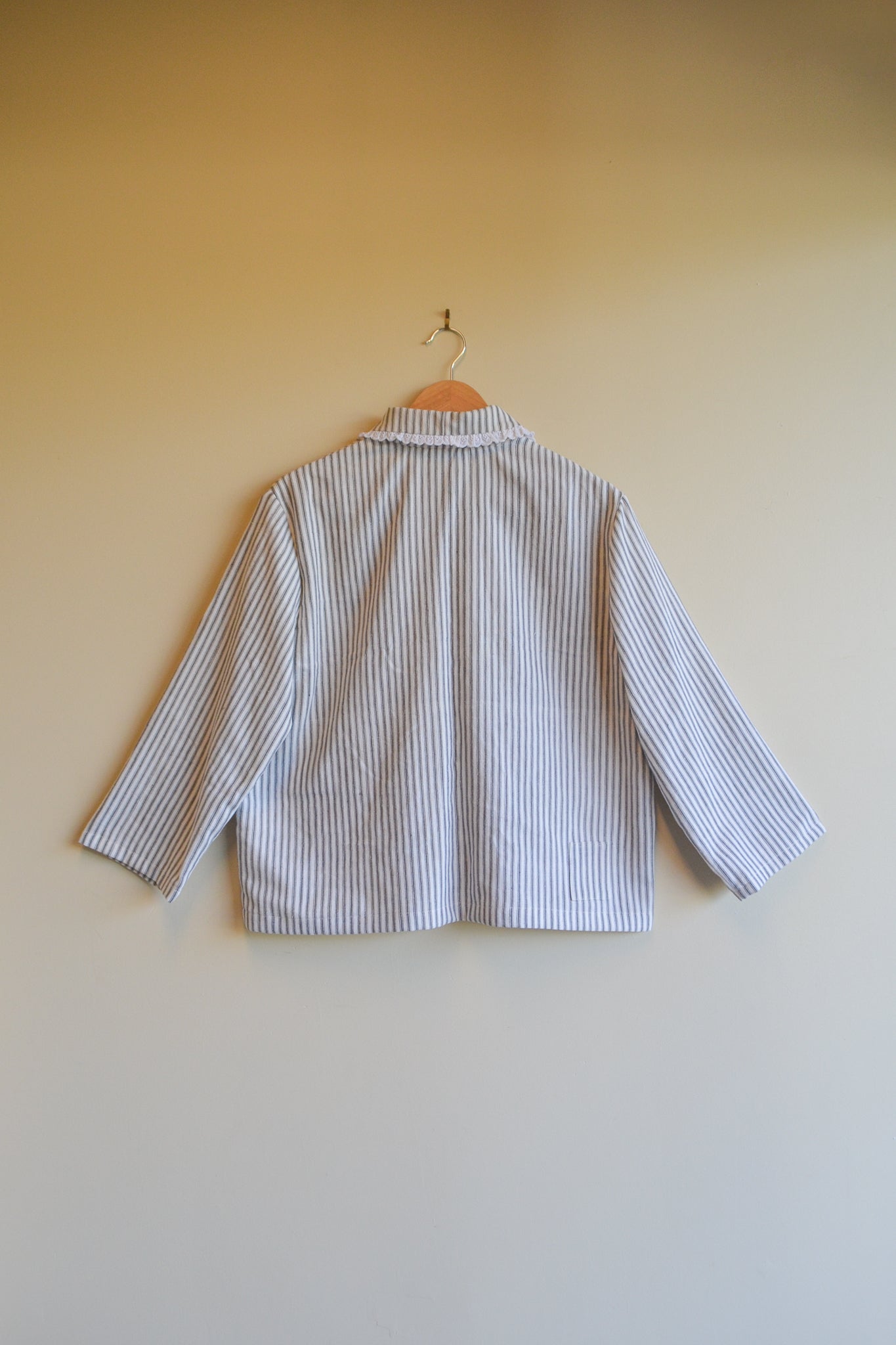 Tie Top | Stripey | Long Sleeve | Large 12au