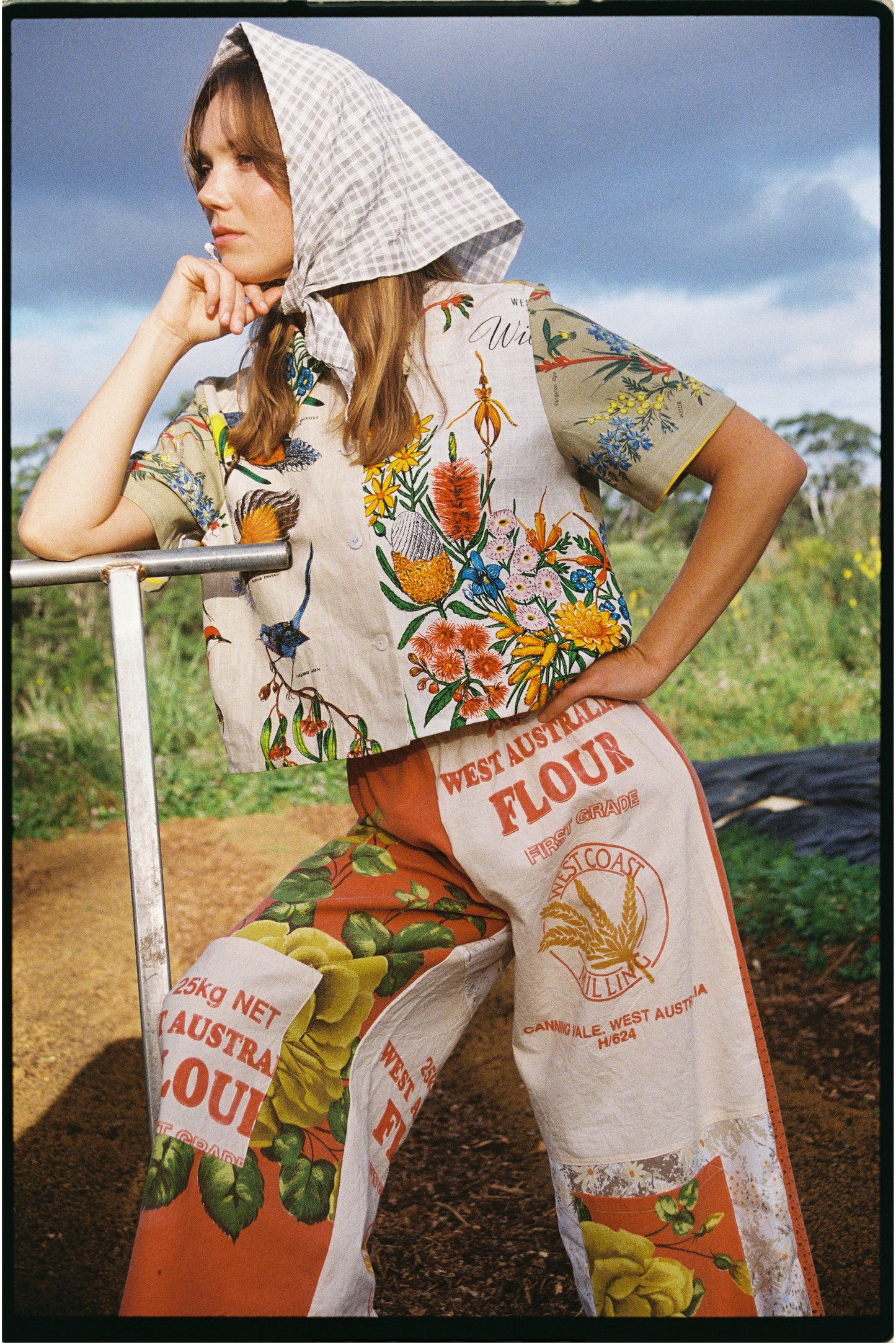 Button Up Shirt | West Australia | Small