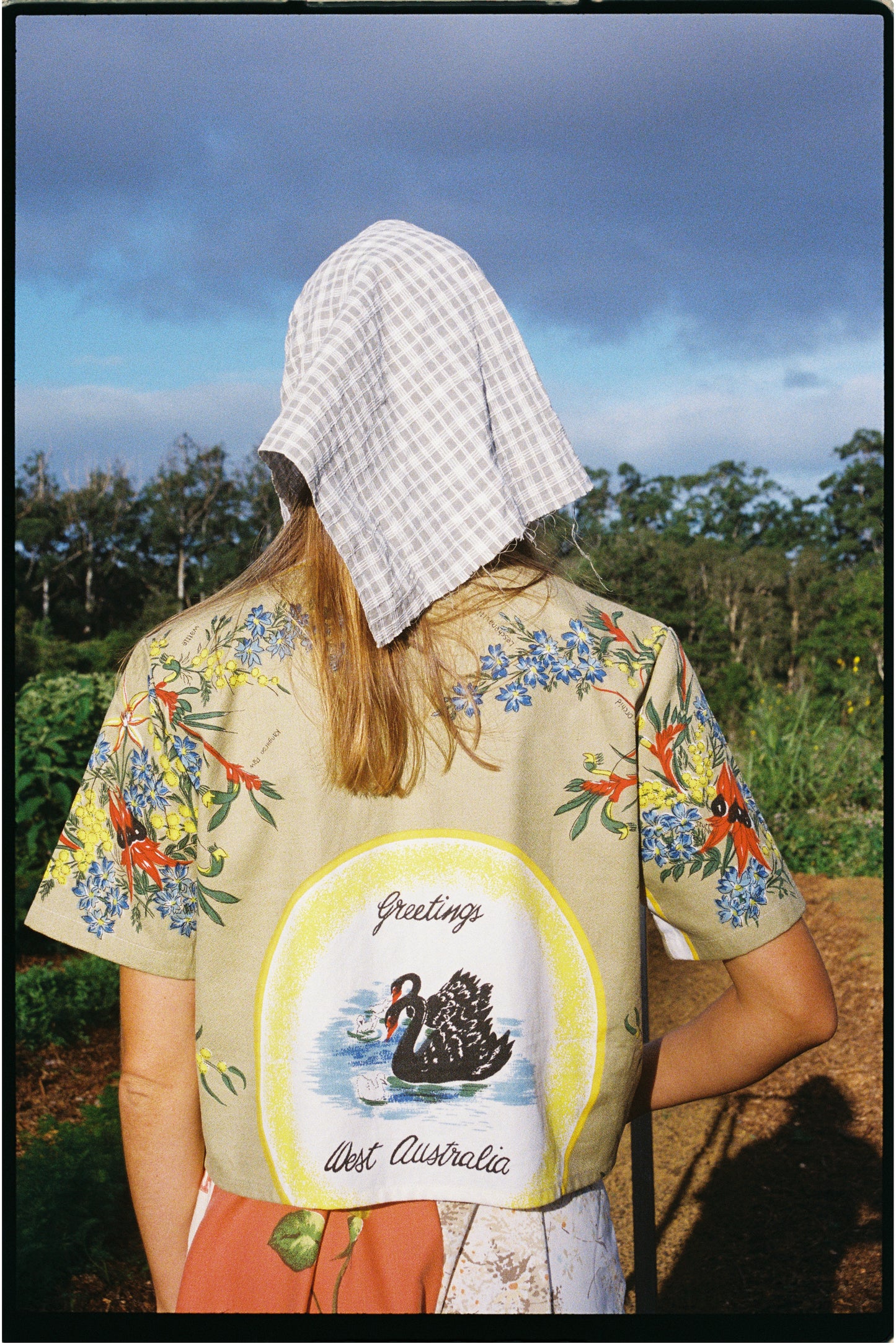 Button Up Shirt | West Australia | Small
