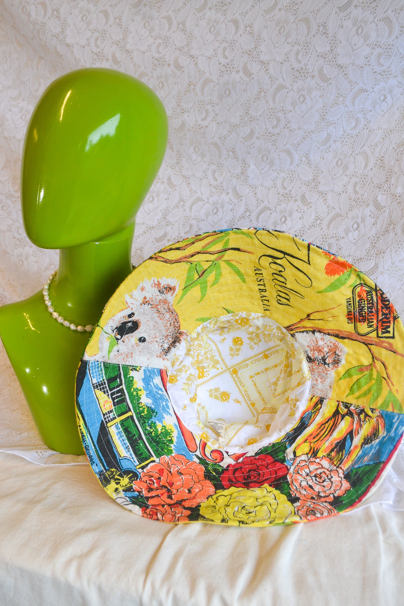 Wide Brim Hat | Swan | Large