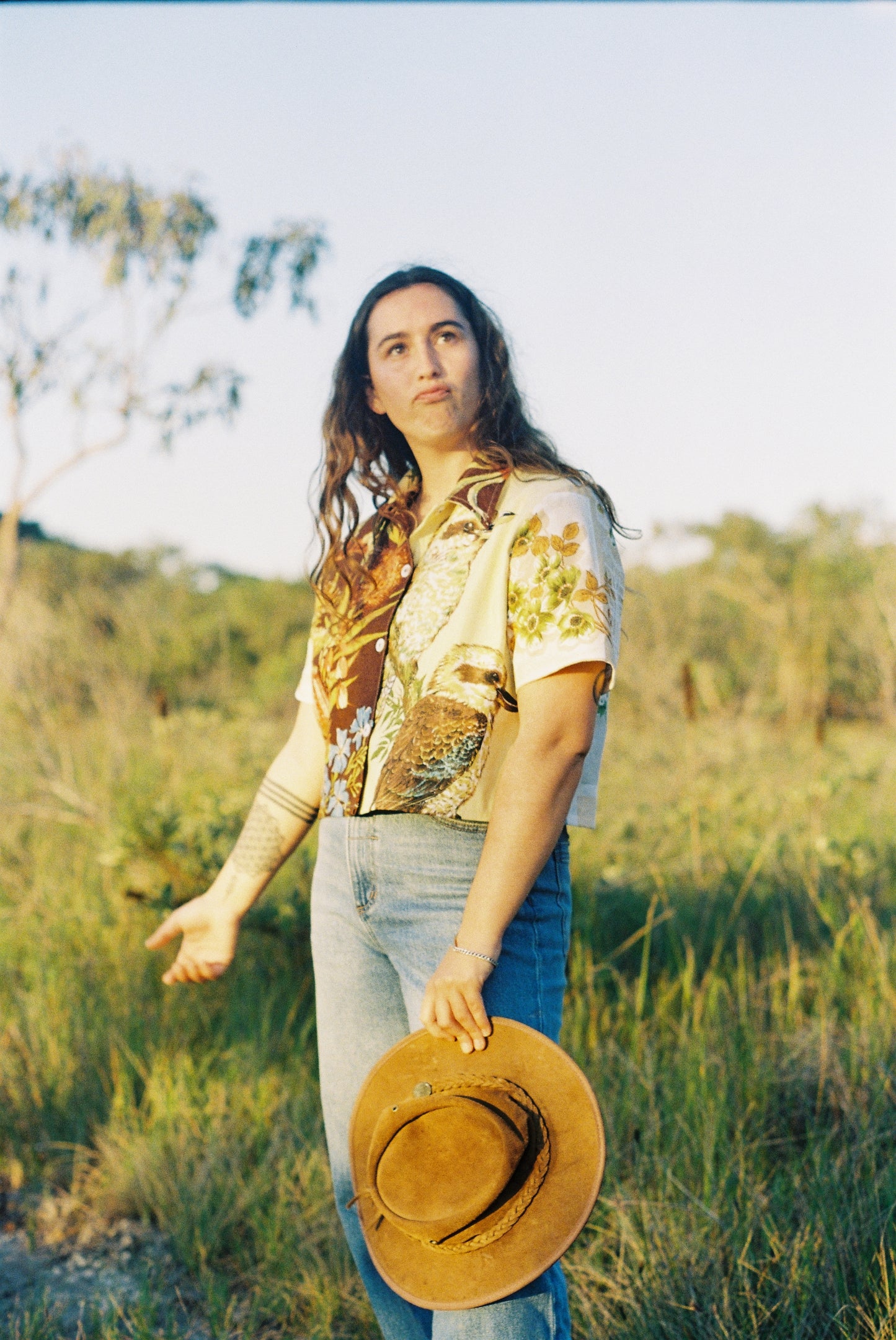 Button Up Shirt | Outback | Medium