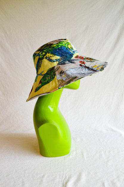 Wide Brim Hat | Birds | Medium