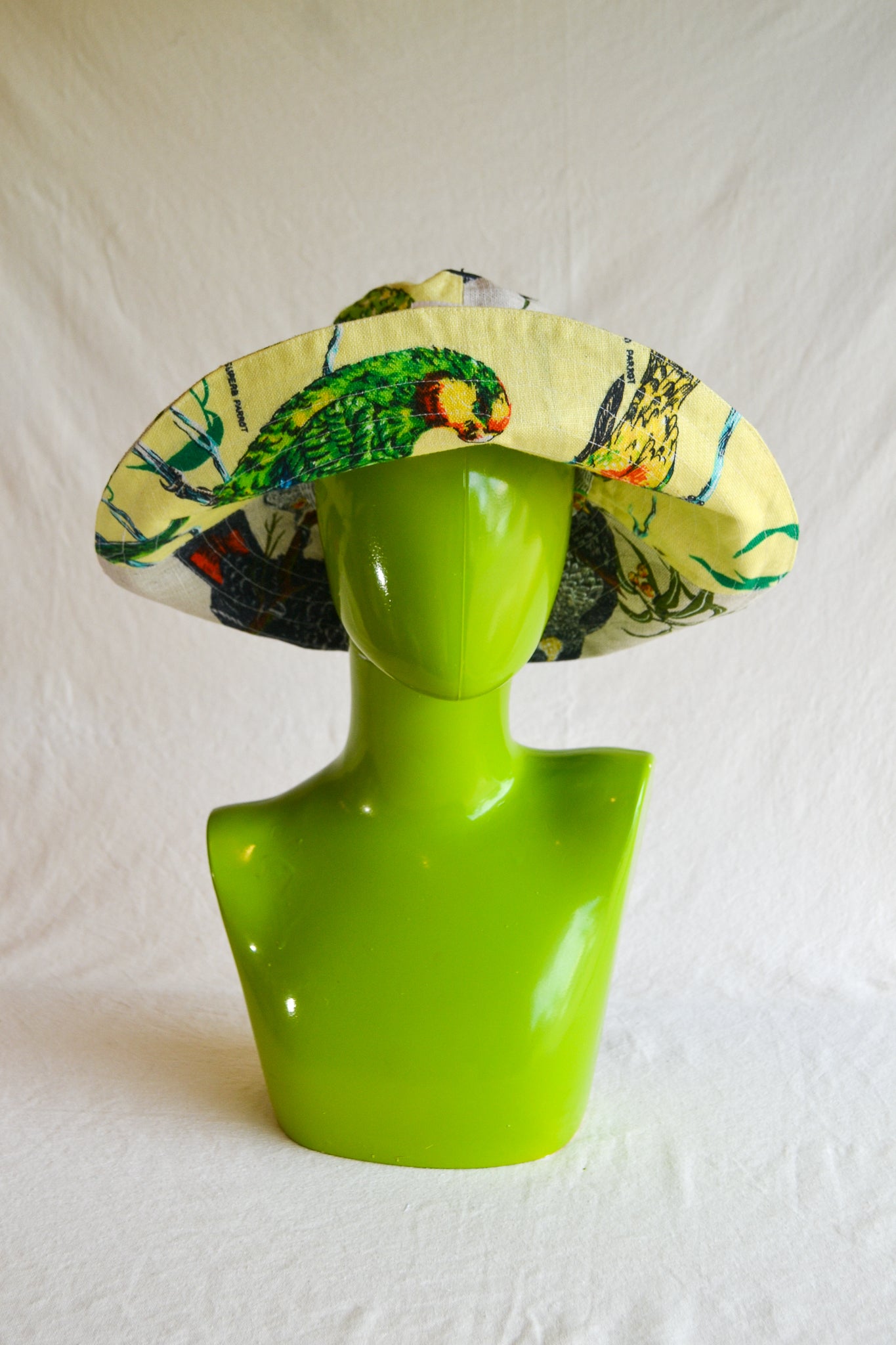 Wide Brim Hat | Birds | Medium