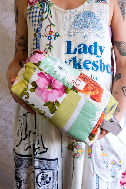 Travel Pouch | Large | Blooms