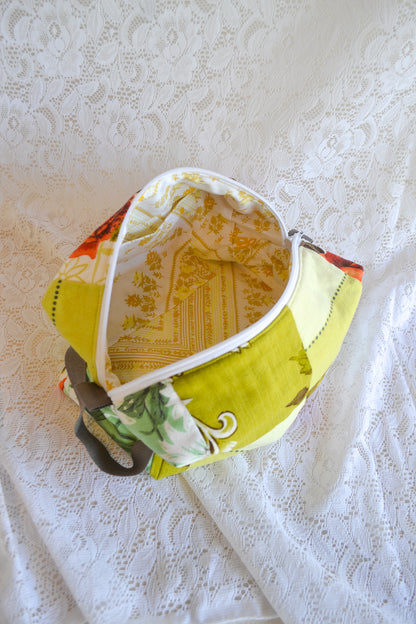 Travel Pouch | Large | Blooms