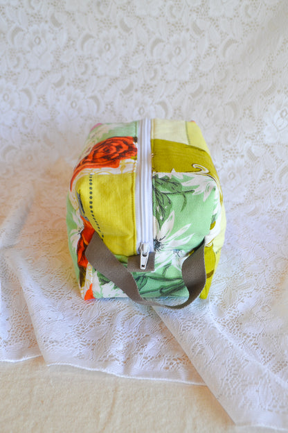 Travel Pouch | Large | Blooms