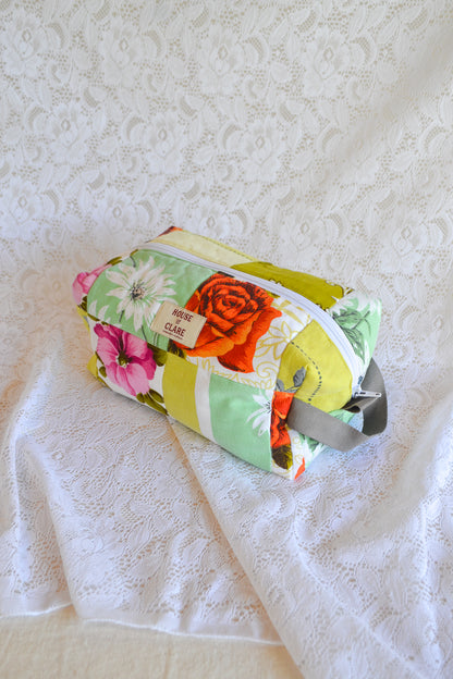 Travel Pouch | Large | Blooms