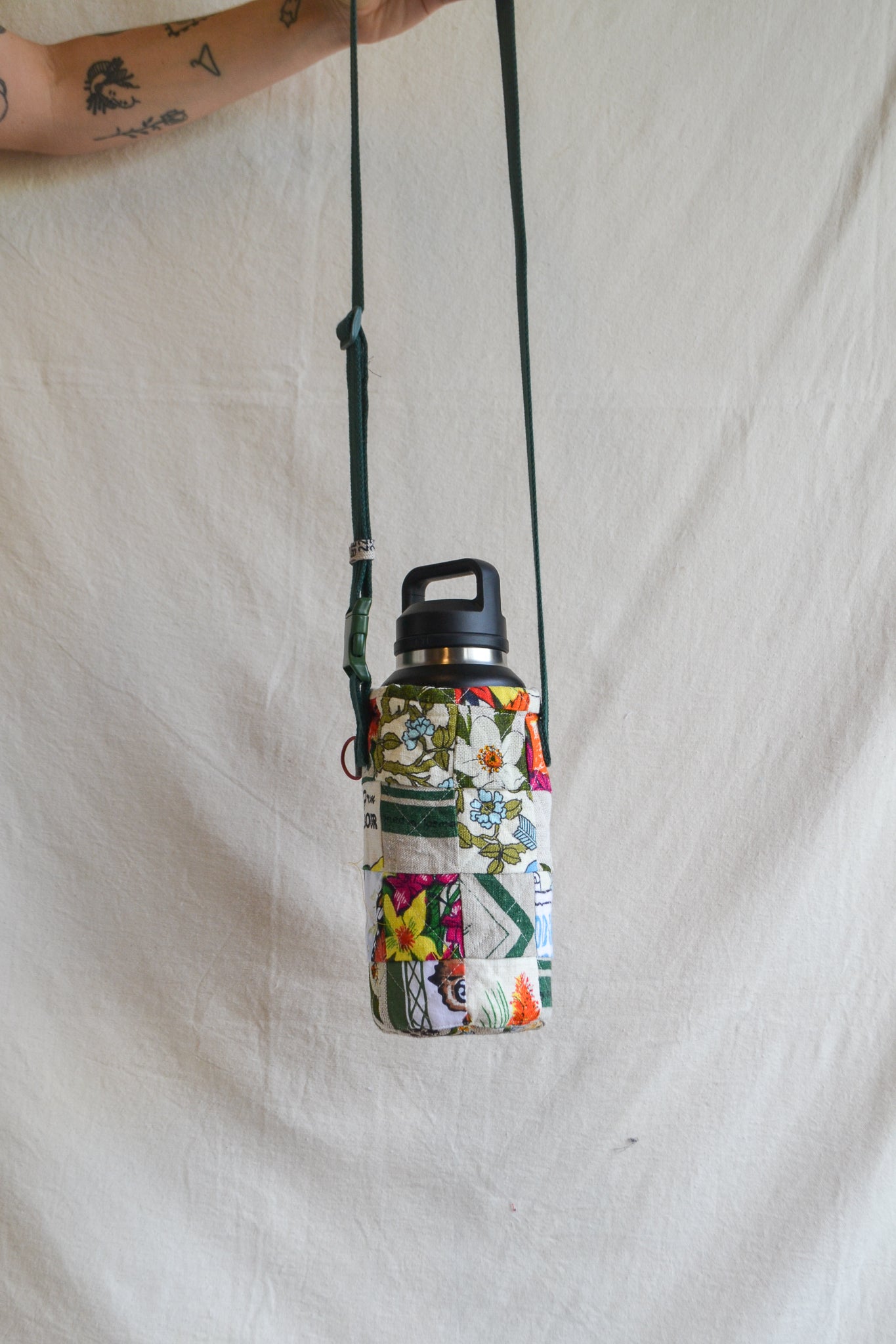 Water Bottle Carrier | 1L - 1.5L | Blossom