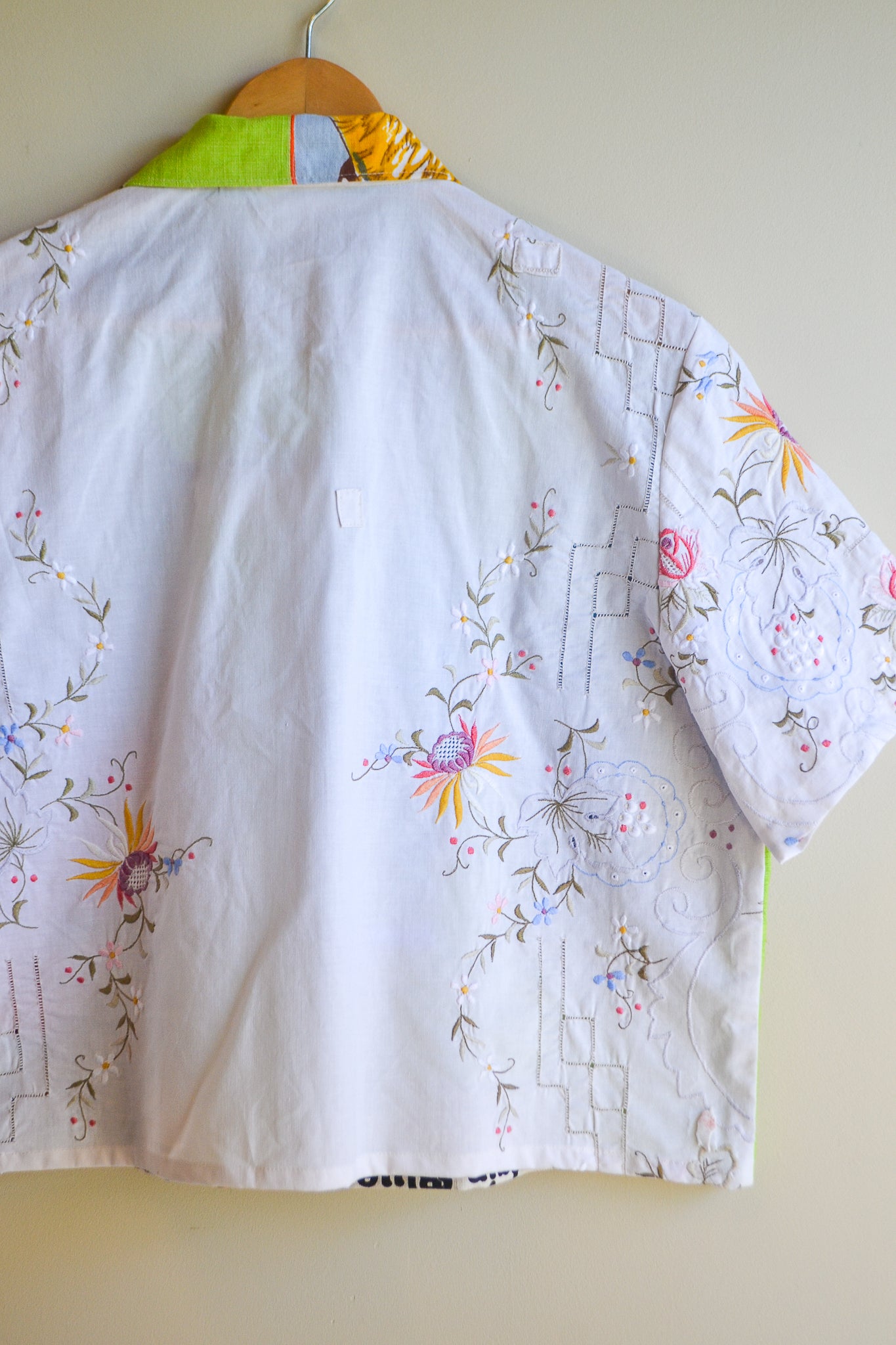 Button Up Shirt | Butterfly Crab | XLarge