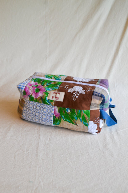 Travel Pouch | Large | Flowers Brown