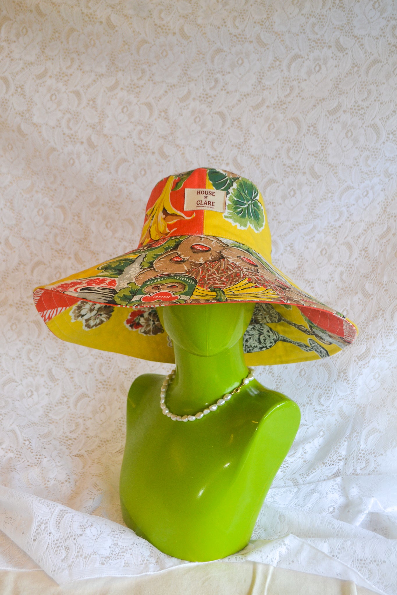 Wide Brim Hat | Fruit Punch | Large