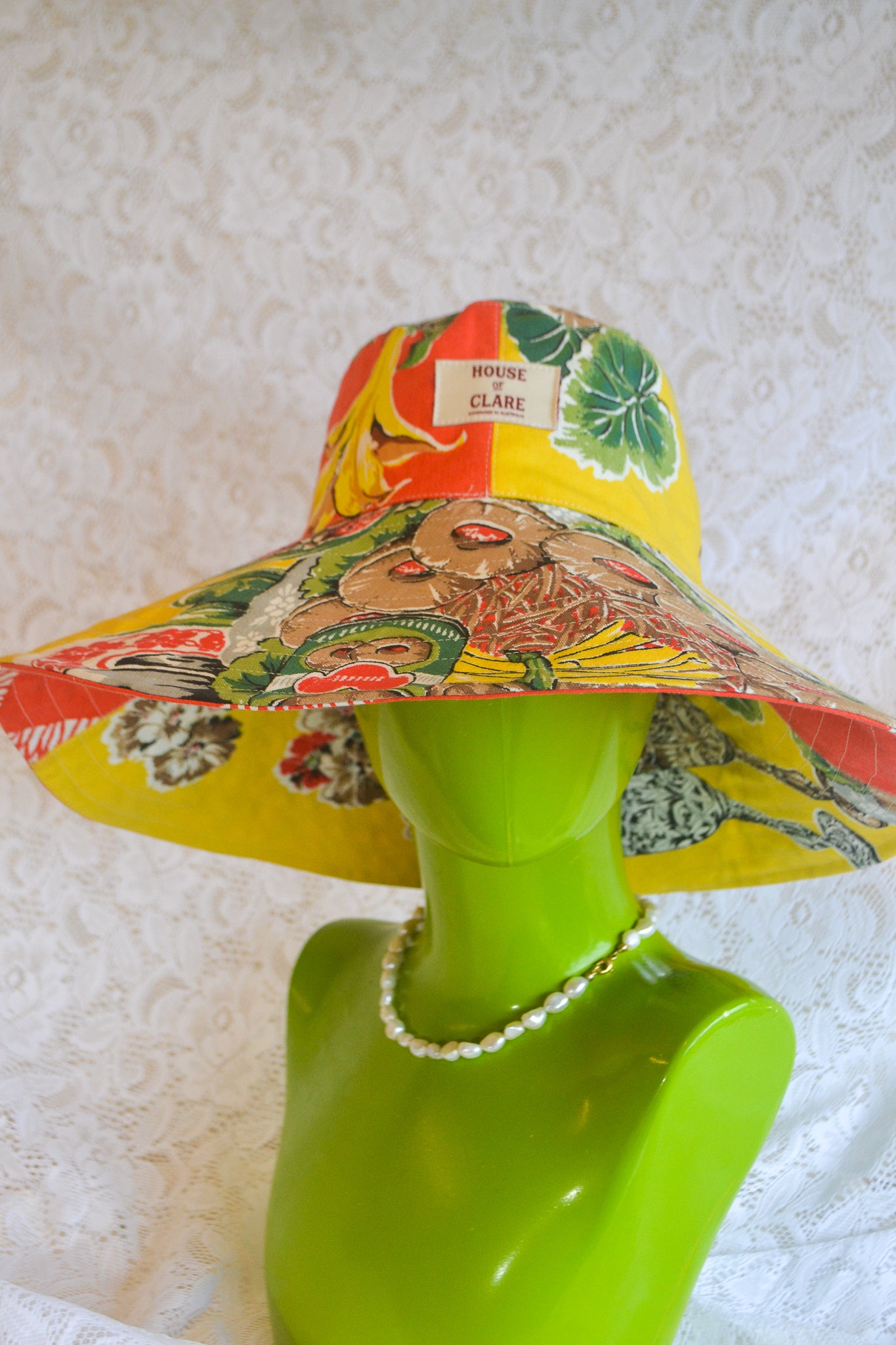 Wide Brim Hat | Fruit Punch | Large