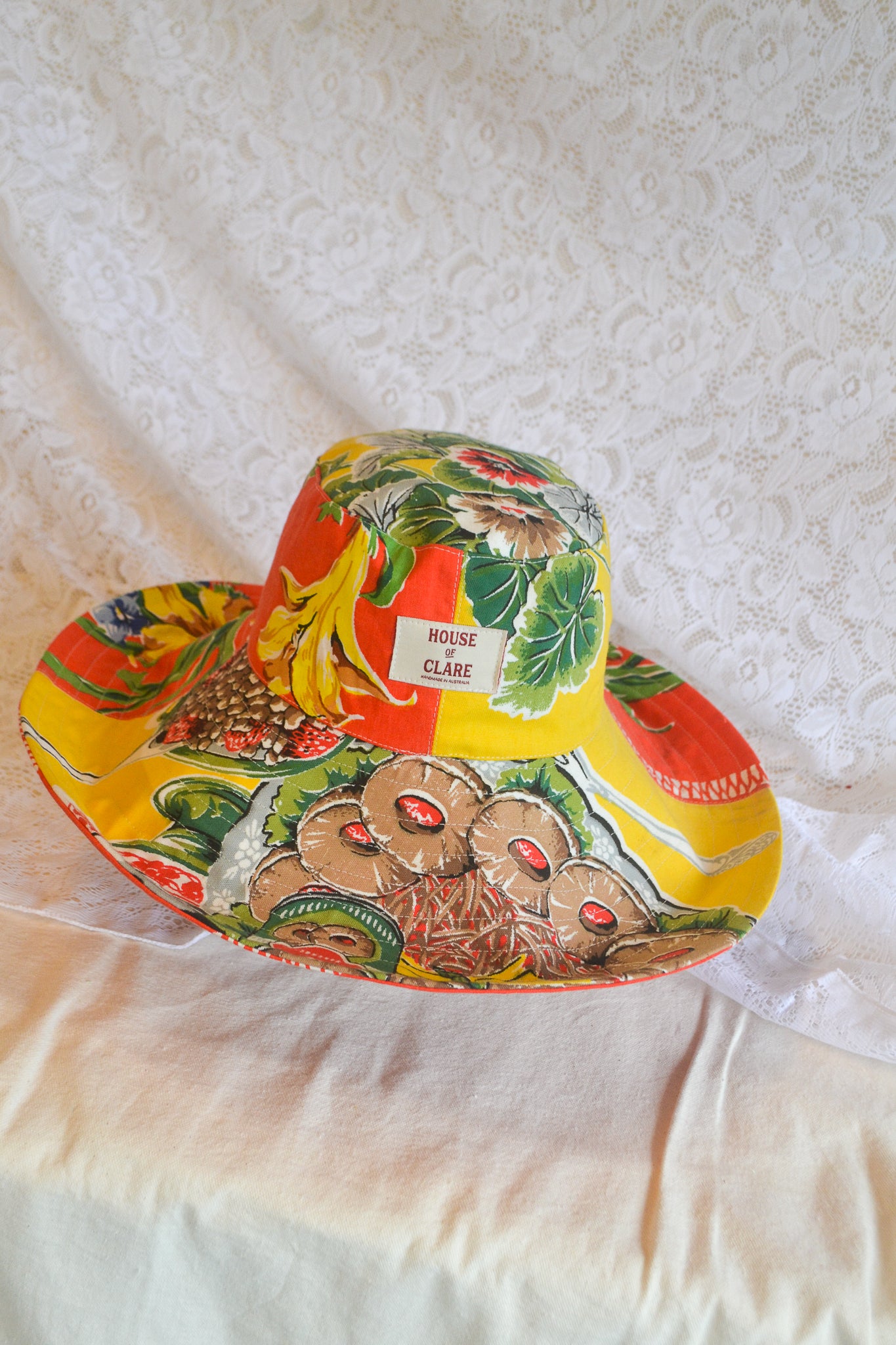 Wide Brim Hat | Fruit Punch | Large