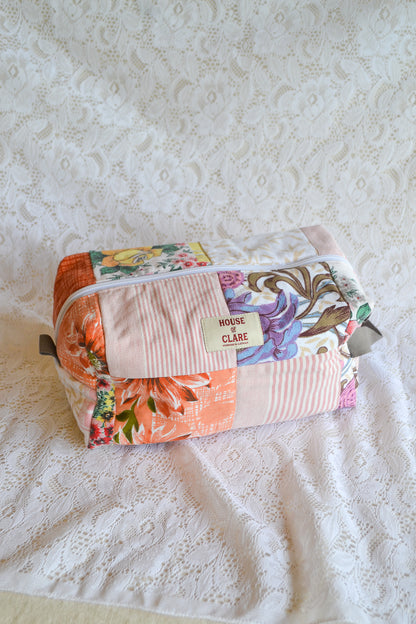 Travel Pouch | Large | Fuchsia