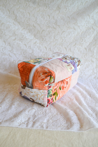 Travel Pouch | Large | Fuchsia