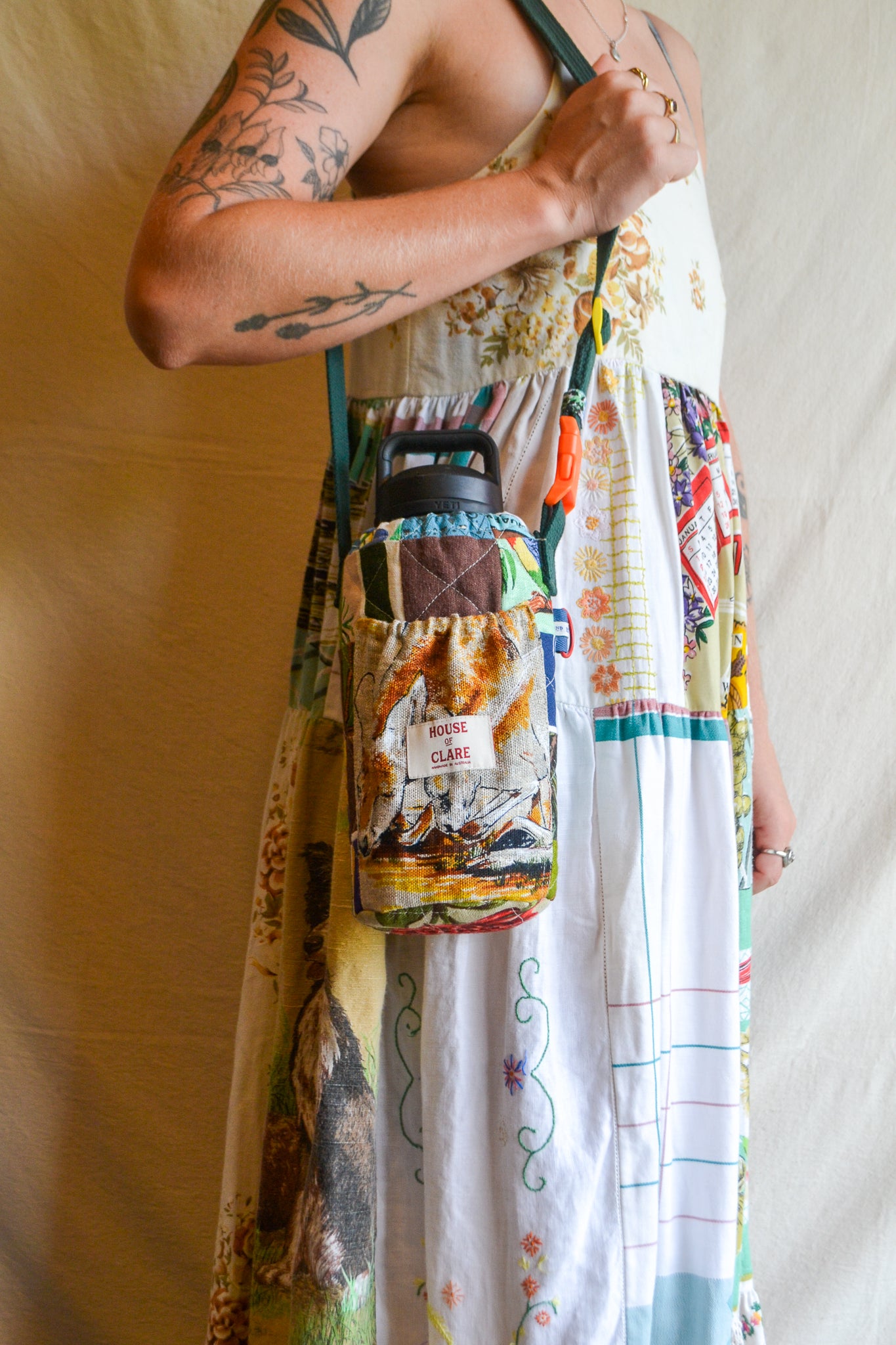 Water Bottle Carrier | 1L | Gumnut