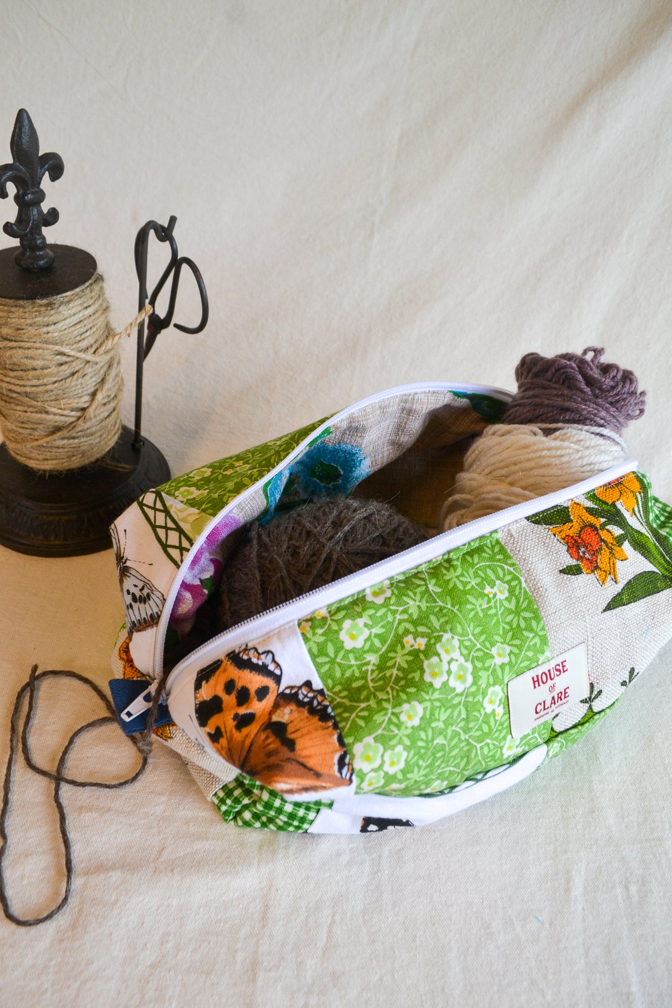 Travel Pouch | Large | Garden