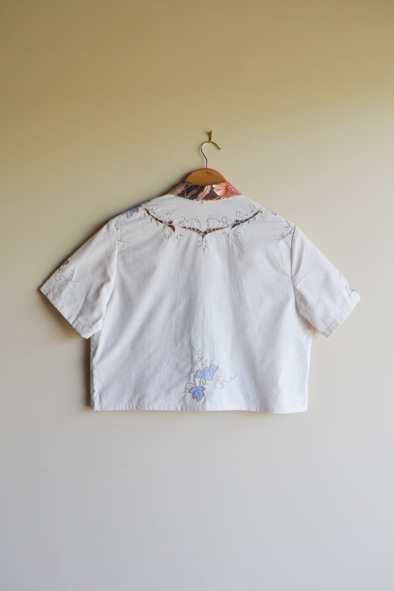 Button Up Shirt | Koala | Medium
