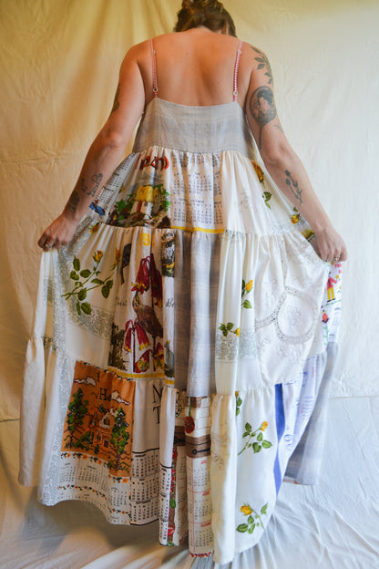 Dress Patchwork | Calendar | Medium