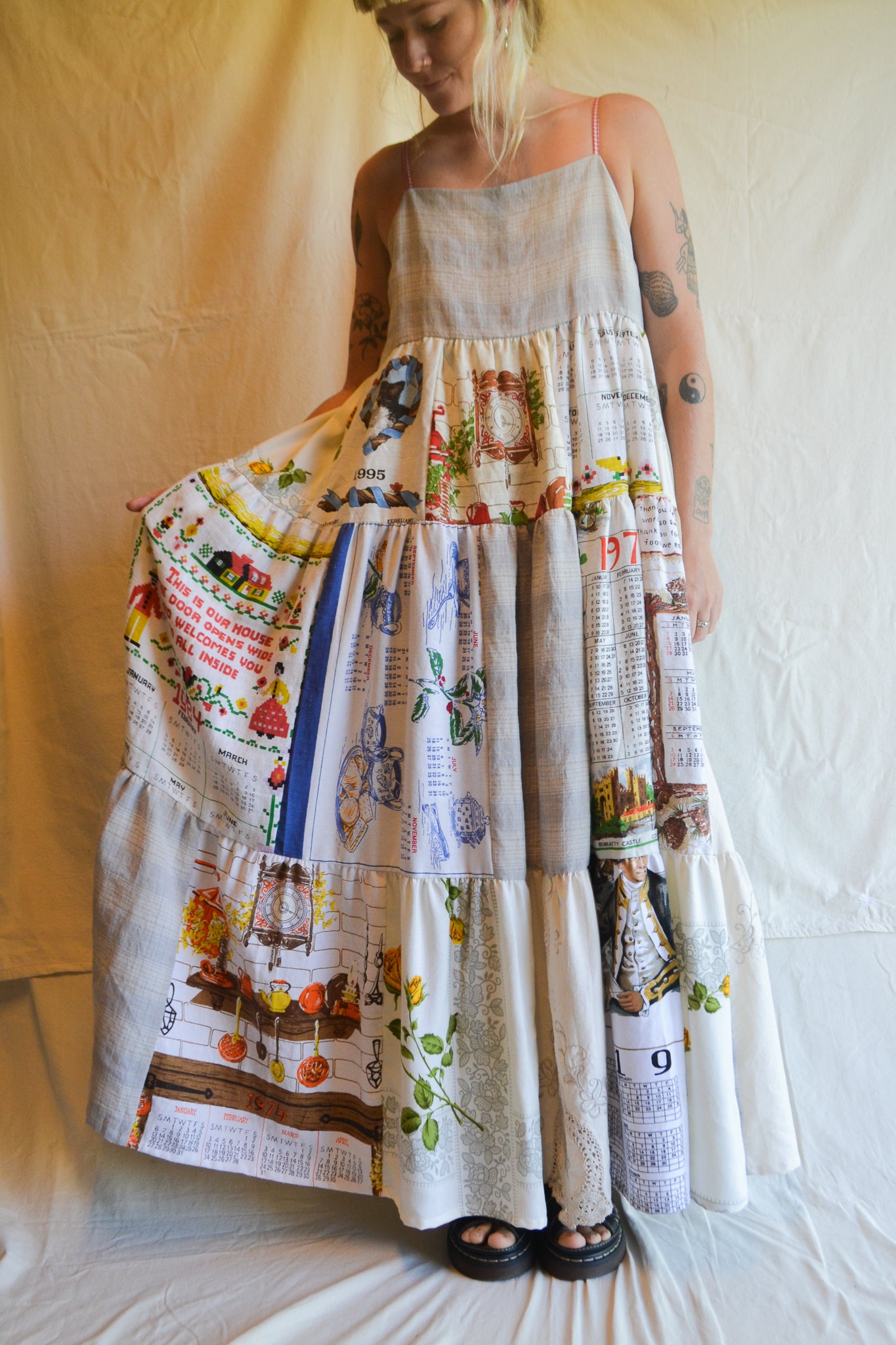 Dress Patchwork | Calendar | Medium