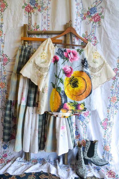 Mabel Blouse | Still Life | 3XL- 5XL