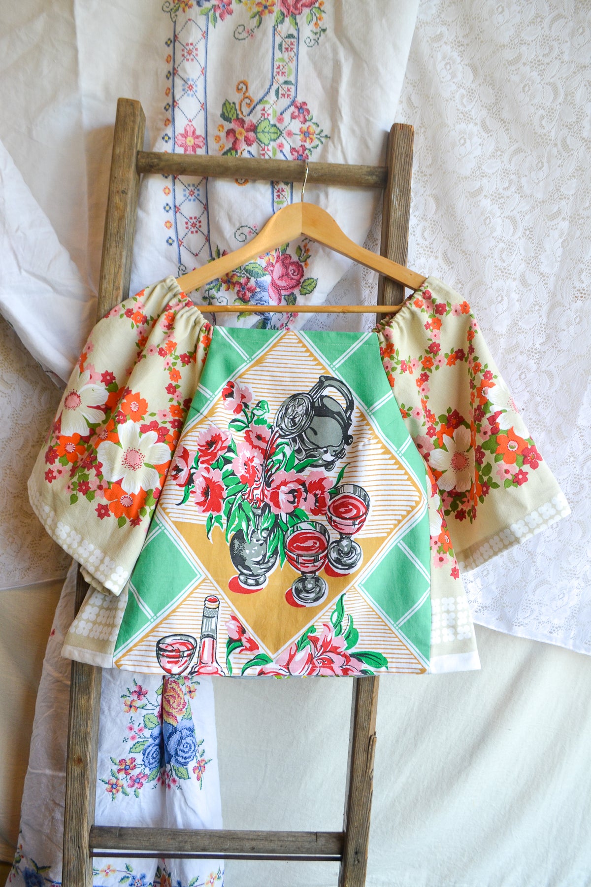 Mabel Blouse | Punch | L- XXL