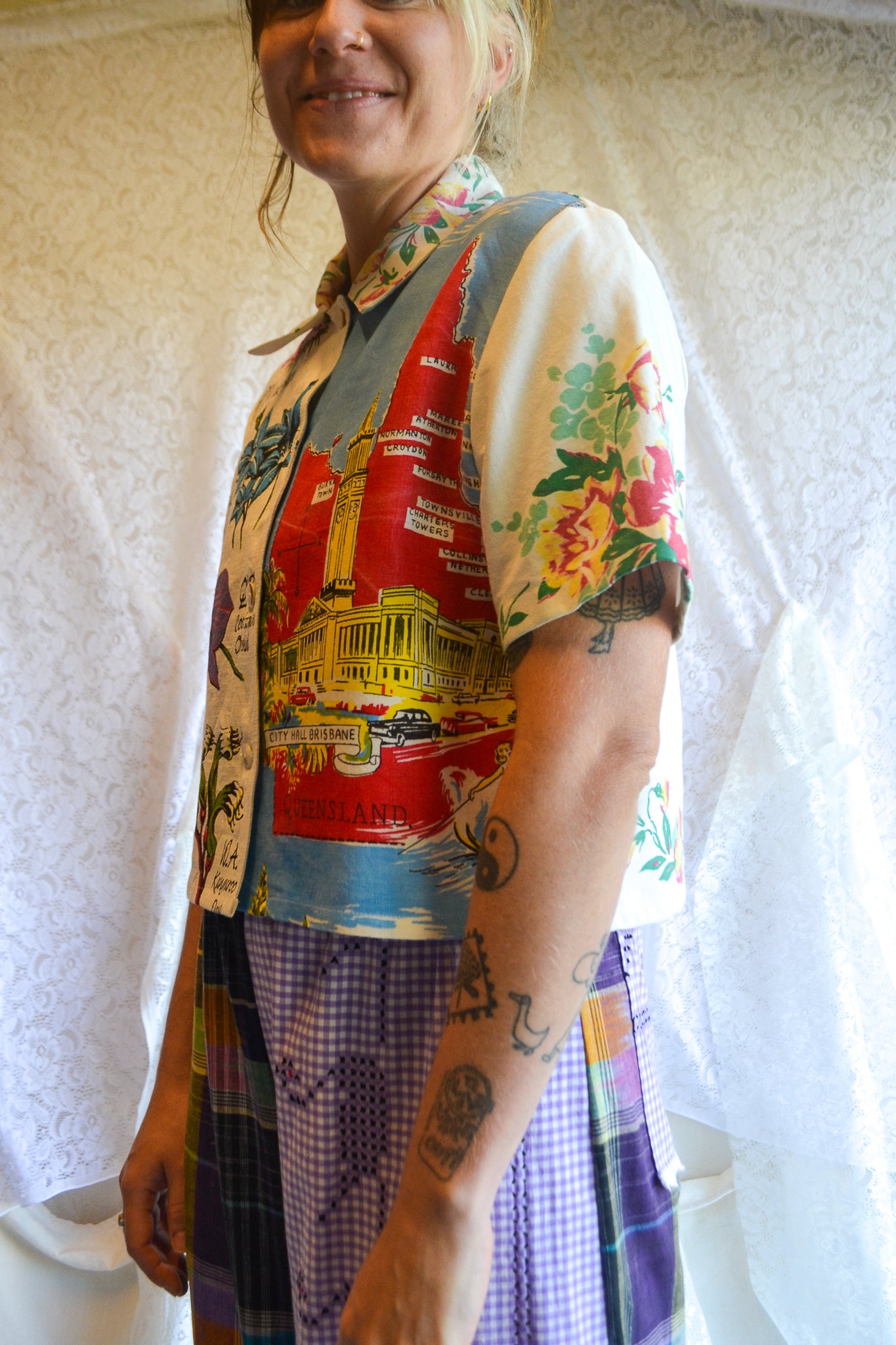 Button Up Shirt | Queensland | Small