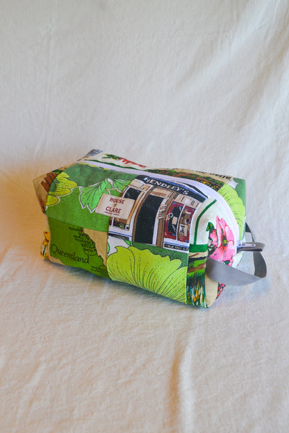 Travel Pouch | Large | Queensland