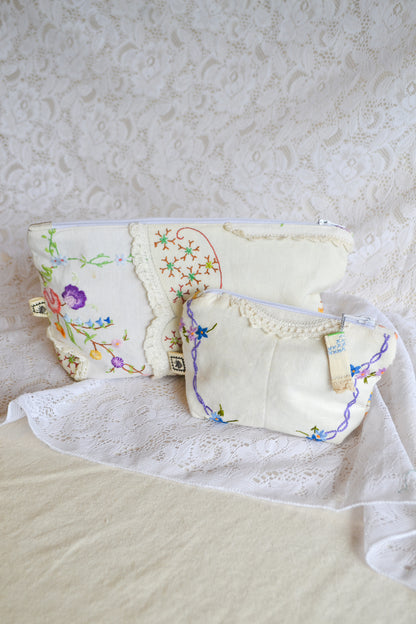 Doily Purse Set | Resting