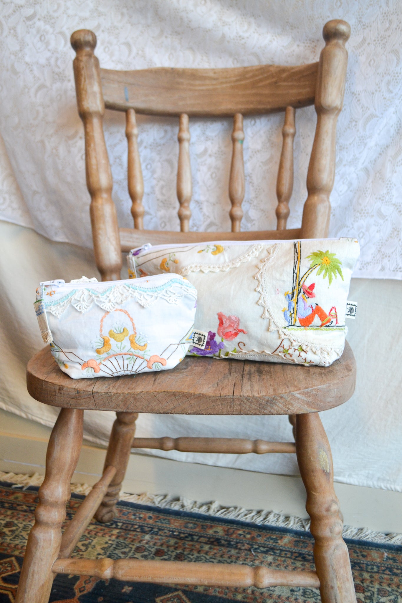 Doily Purse Set | Resting