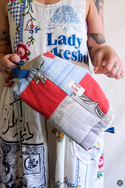Travel Pouch | Large | Royal