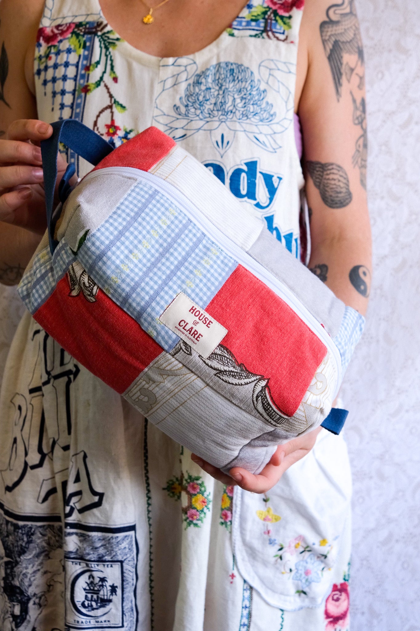 Travel Pouch | Large | Royal