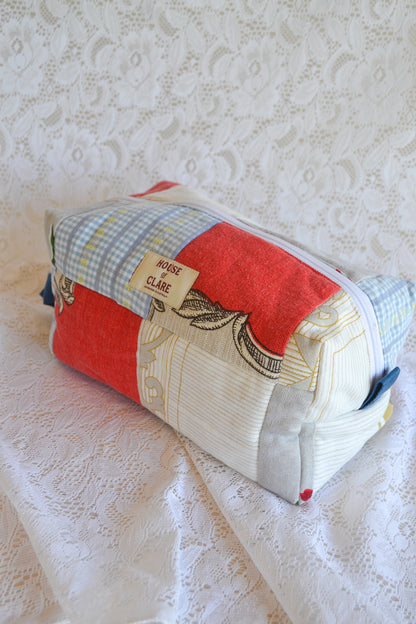 Travel Pouch | Large | Royal