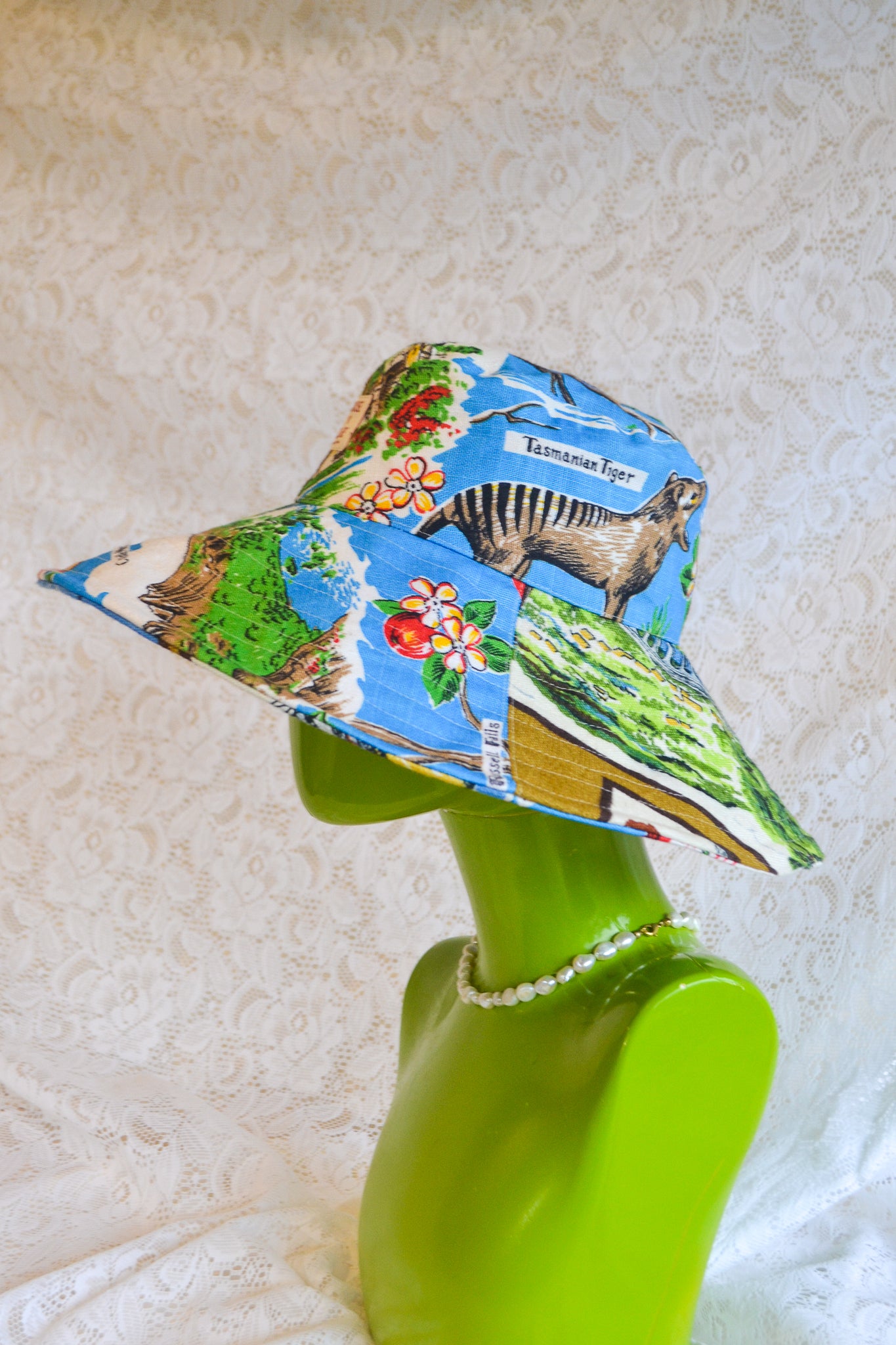 Wide Brim Hat | Tassie | Small