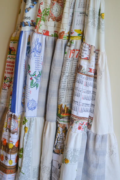 Dress Patchwork | Calendar | Medium