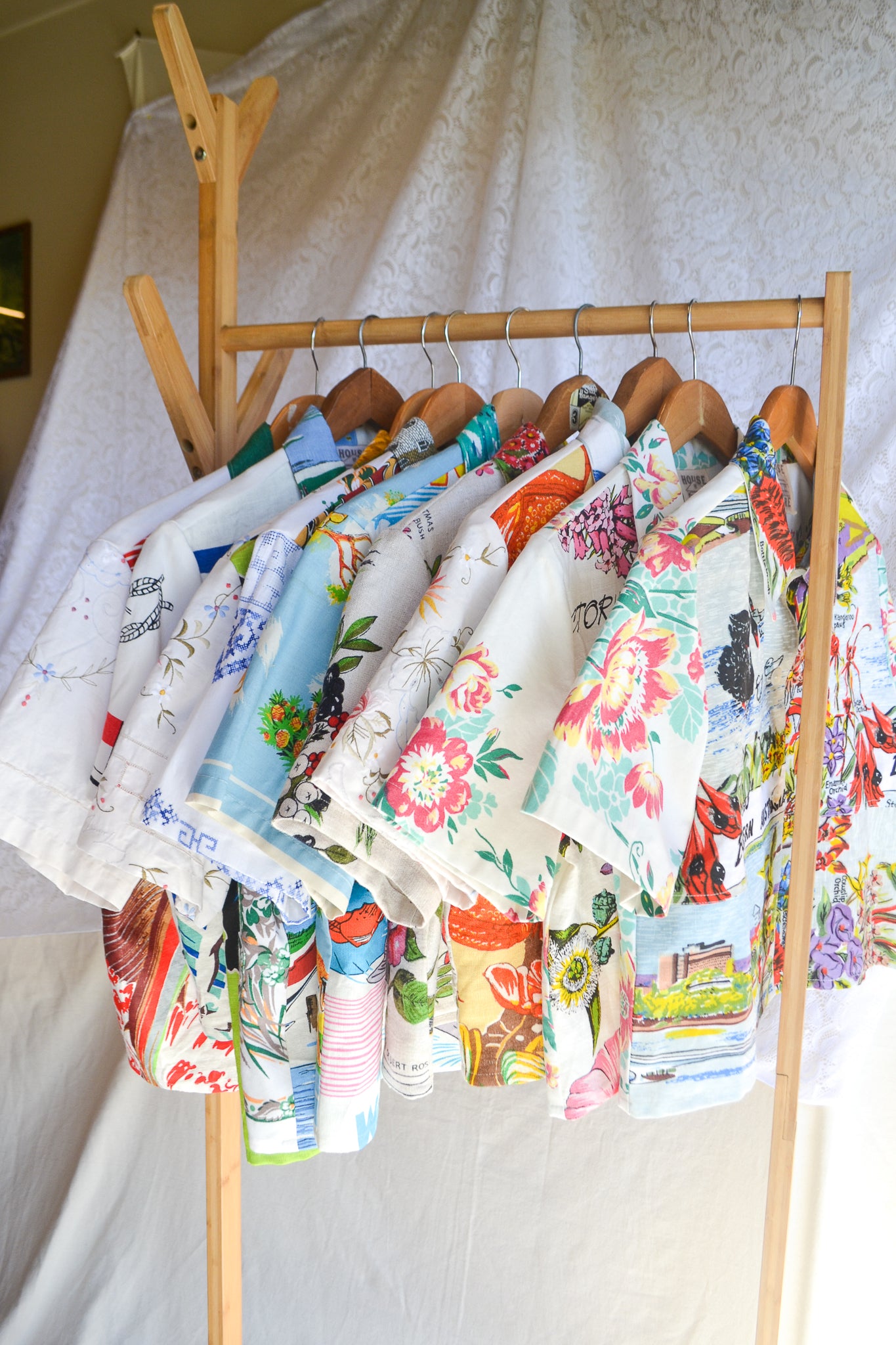 Button Up Shirt | Queensland | Small