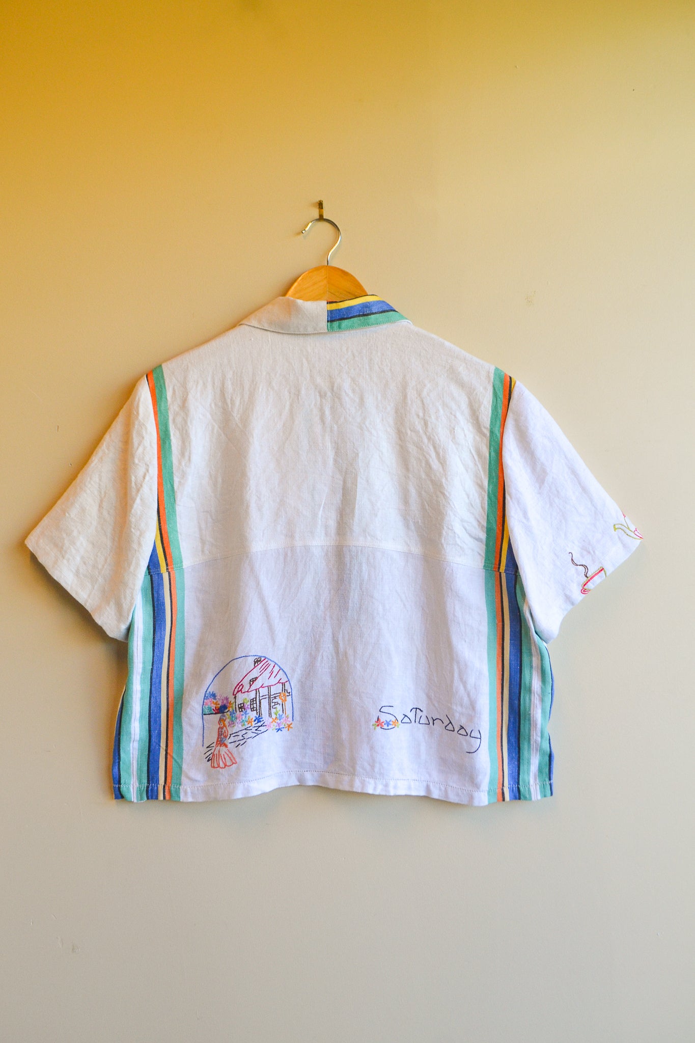 Button Up Shirt | Days of The Week | Large
