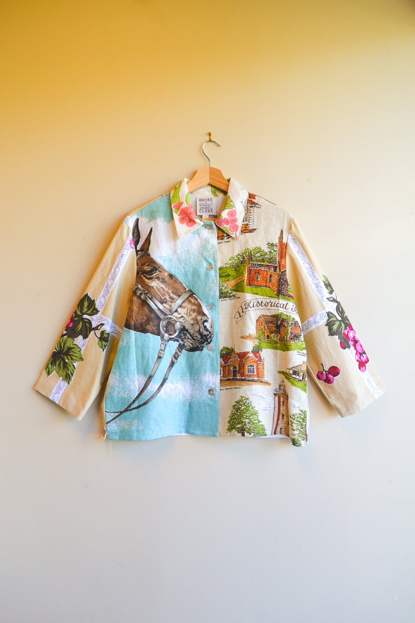 Button Up Shirt | Horsey | Large