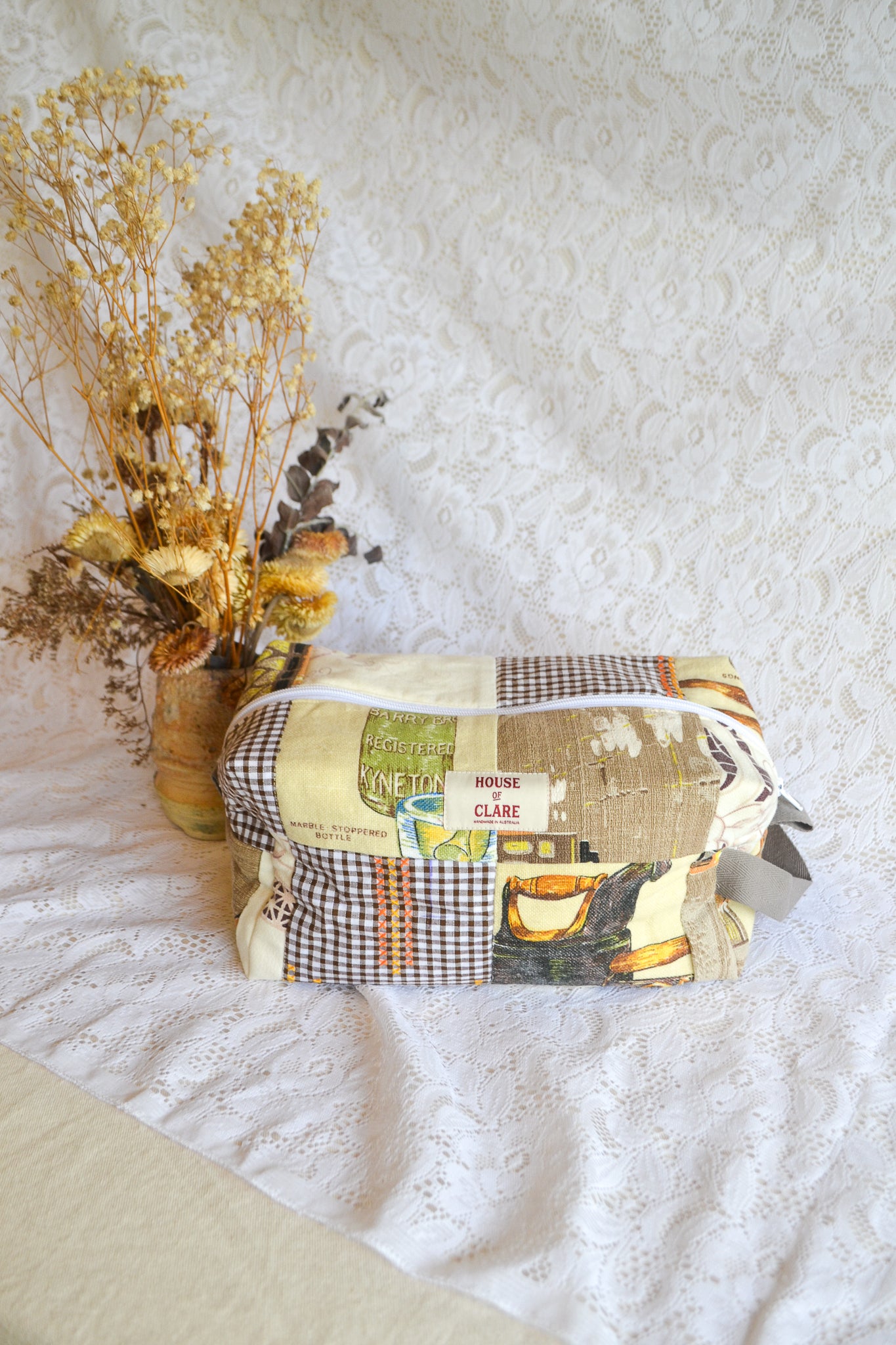 Travel Pouch | Large | Old Times